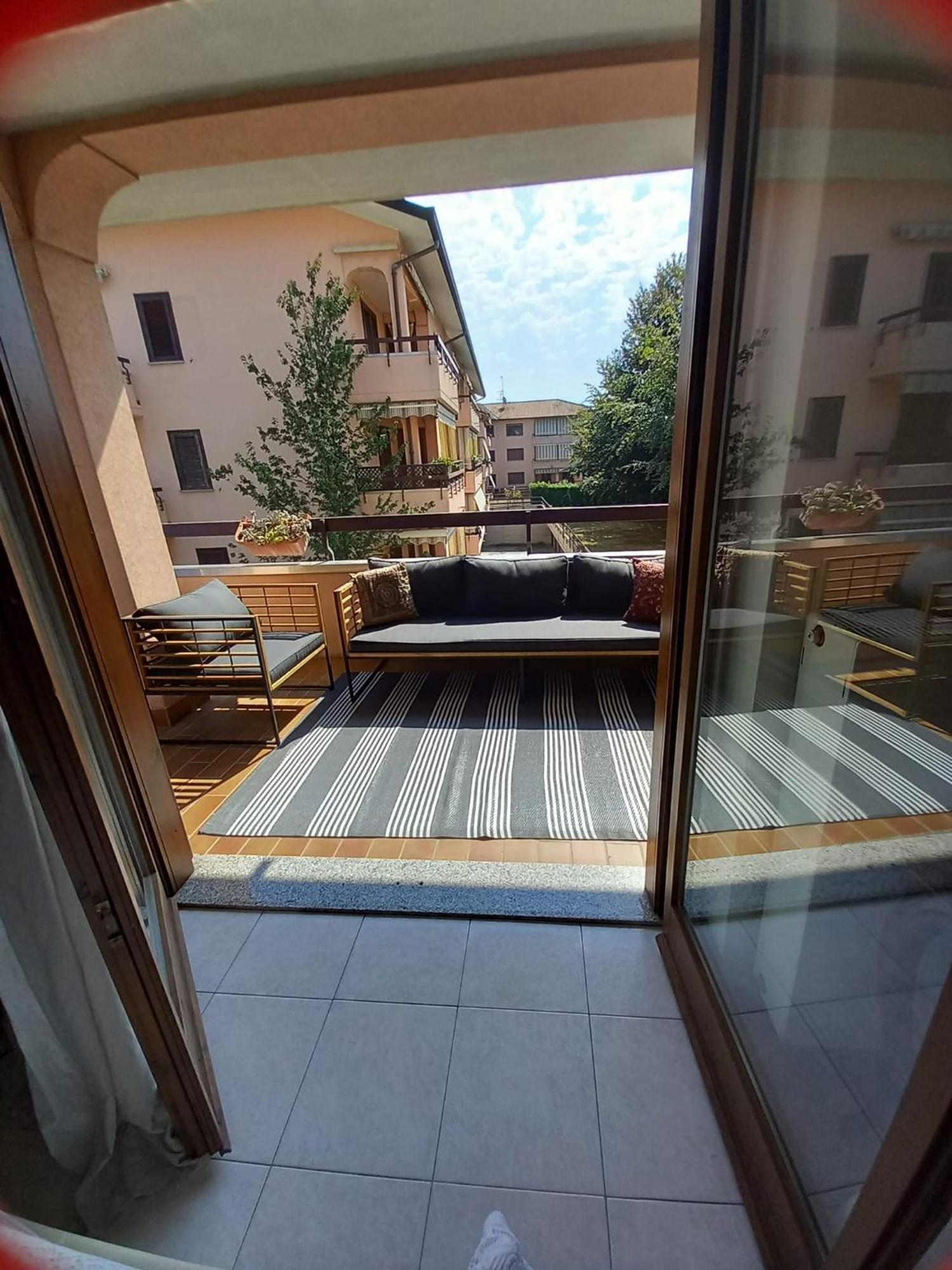 Fiorenza House Luisago Exterior photo